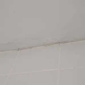Výmena strechy na budove fary
